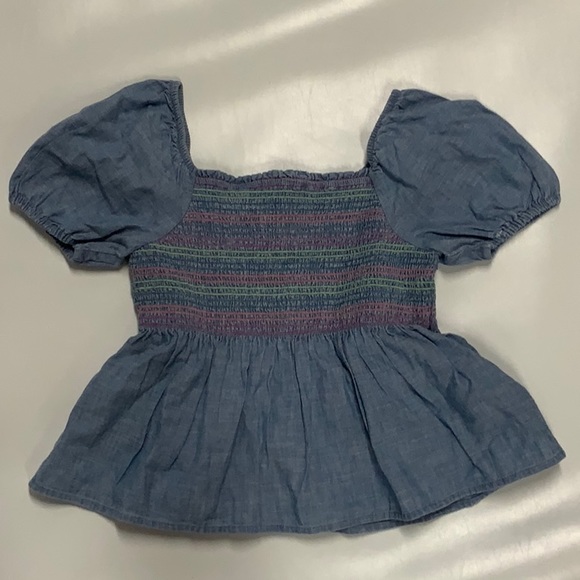 NWOT Gap smocked denim blouse - size M - Picture 1 of 3